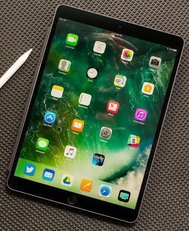 iPad Pro 10.5 en Caja 9.9/10