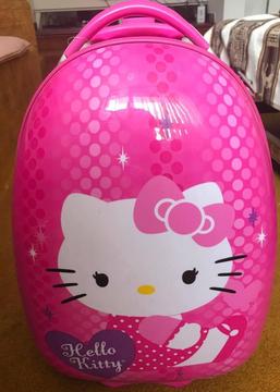 VENDO MOCHILA HELLO KITTY