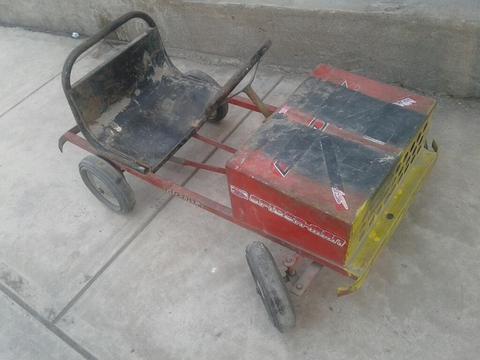 Carrito Auto a Pedal de Metal Funcionand