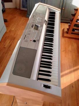 Piano Yamaha Dgx500 88 Teclas
