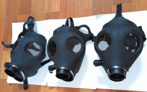 3 Máscaras Antigas Militar Israelí vendo o cambio