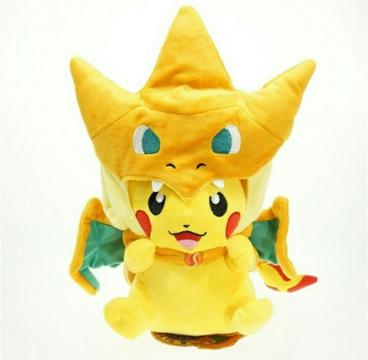 Pikachu Charizard Peluche Pokémon Center