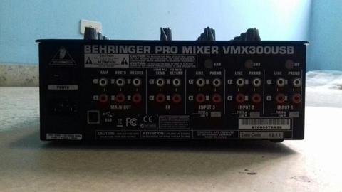Mixera Behringer Vmx 300 Usb