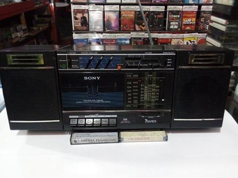 Bombox Radio Sony