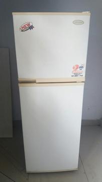 Refrigeradora Daewoo No Frost