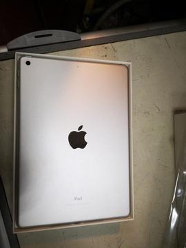 Vendo iPad 6ta Gen de 128gb