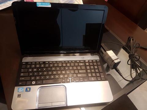 Laptop Toshiba 5588