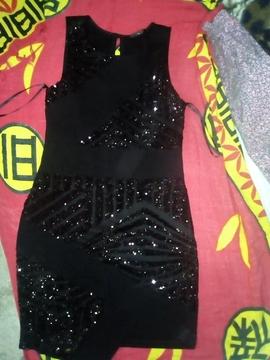 vestido negro elegante talla M