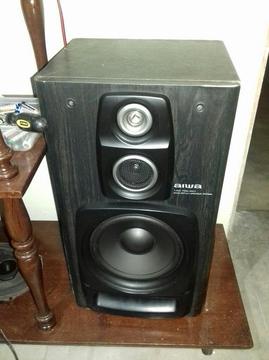 Parlantes Aiwa Z9100 Tope Linea P Estado