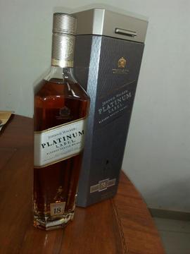 Whisky Johnnie Walker Platinum 750ml Lic