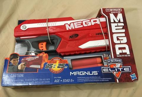 Magnus Nerf Hasbro 2019 stock