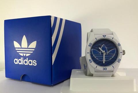 Reloj adidas Originals Santiago Quartz Casual p/ Caballero. ¡NUEVO y ORIGINAL! WSP: 969538616