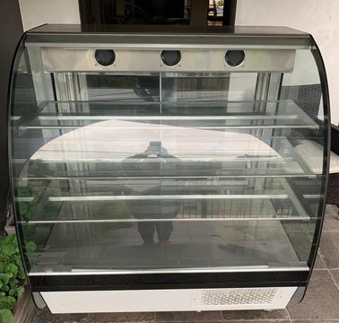 Vendo vitrina exhibidora refrigerada nofrost poco uso 1010