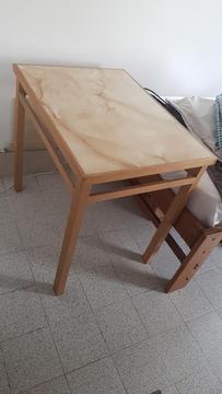 Vendo Mesa de Madera en perfecto estado