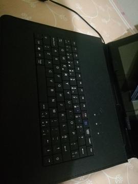 Vendo Tablet Energy Neo con Teclado