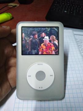 iPod Classic 160 Gb. con Funda de Goma
