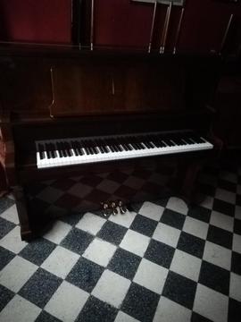 Vendo Piano Kawai