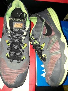 Zapatilla Nike Dualfus Talla 47.5 Usado