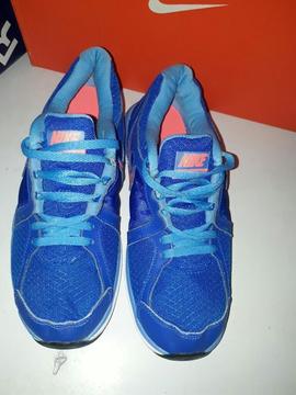Zapatilla Nike Dual Fusion Talla 38 Usad