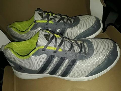 Zapatilla Adidas Talla 46 Usado Us11.5
