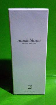 ¡OFERTA! Perfume Musk Blanc para mujer- Unique. Sellado