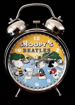 Reloj Despertador Estilo Vintage Snoopy Beatles