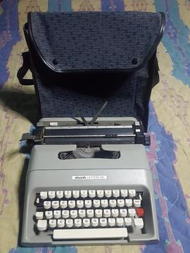 Maquina de Escribir Olivetti