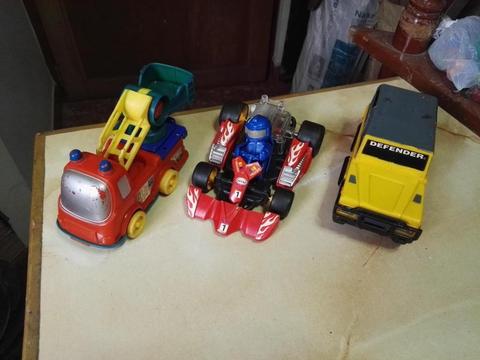 carritos de plastico años 80 son 4