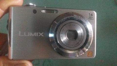 Camara -cámara Panasonic (lumix )dmc Fh2