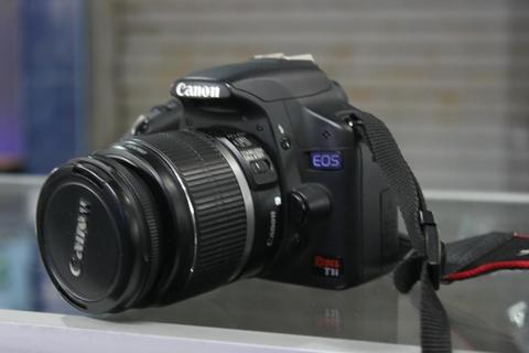 Camara Canon T1i