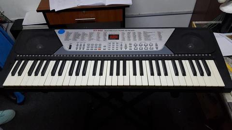 PIANO ELECTRONICO YAMAHA XY-960