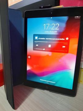 iPad 2018 32gb 1 Mes de Uso