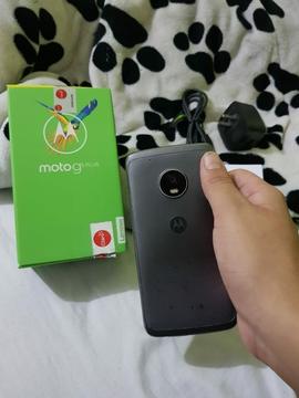 Moto G5 Pluss