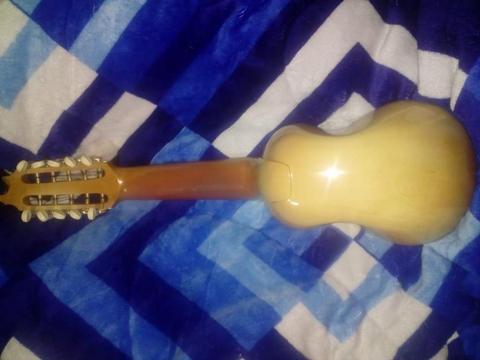 Charango Boliviano