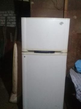 Refrigeradora Grande Lg
