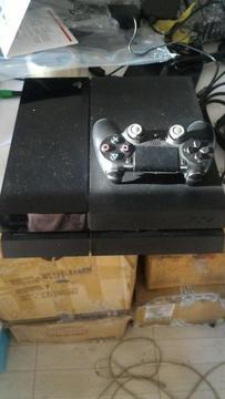 PlayStation 4 / 1TB / Seminuevo