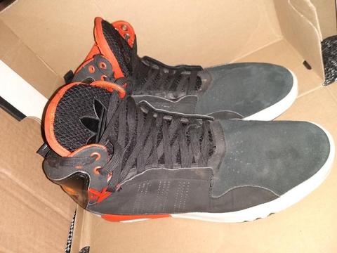 Zapatilla Adidas Talla 44 Usado Us10 original