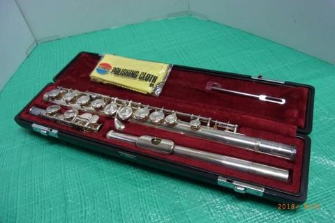 Flauta Traversa Yamaha Yfl211s Made In Japan