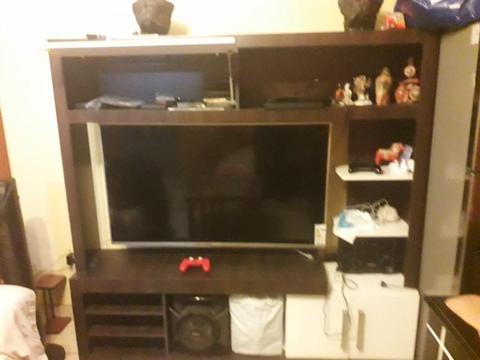 Remato Mueble de Entretenimiento