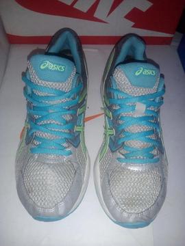 Zapatilla Orig Asics Talla 40 Usado