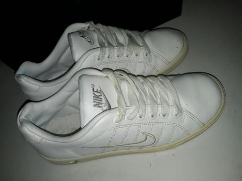 Zapatilla Nike Talla 38.5 Usado 24.5cm original