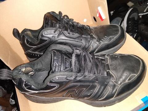 Zapatilla New Balance Talla 46.5 Usado