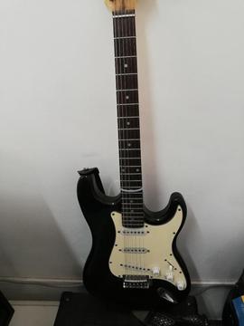 Guitarra Fender