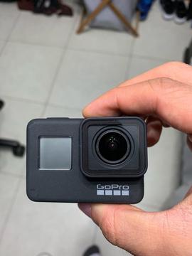 Gopro Hero 7 Black con Accesorios