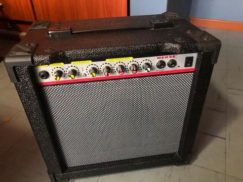 Amplificador De Guitarra Mekse 20w