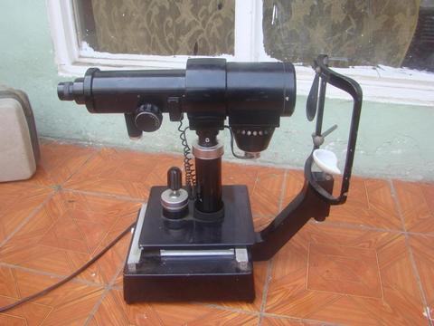 VENDO OPHTHALMOMETER