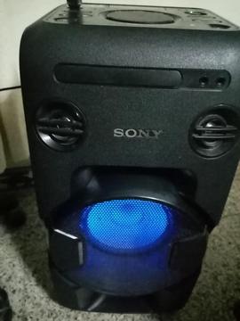 Parlante SONY 470 watts RMS sistema Karaoke con su control