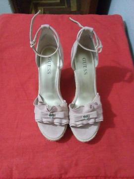 Sandalias Preciosas Rosadas Guess