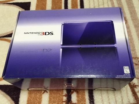 Nintendo 3Ds Morado en Caja Completo