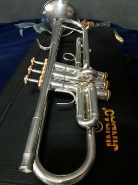 Trompeta Profesional Modelo Stradivarius